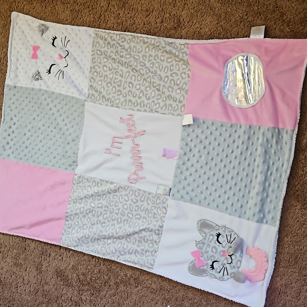 Cat-themed Tummy Time Blanket
